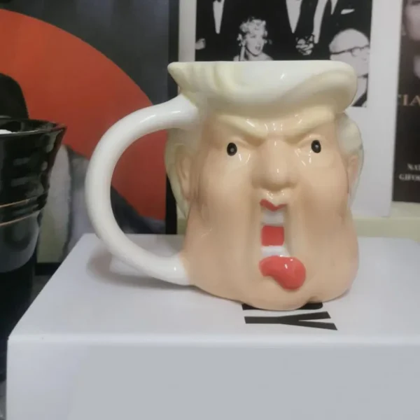 301-400ml Trump 3D Ceramic Mug Weird Coffee Cup Funny Water Cups Home Decor Funky Beverage Cup Tea Cup Drinkware